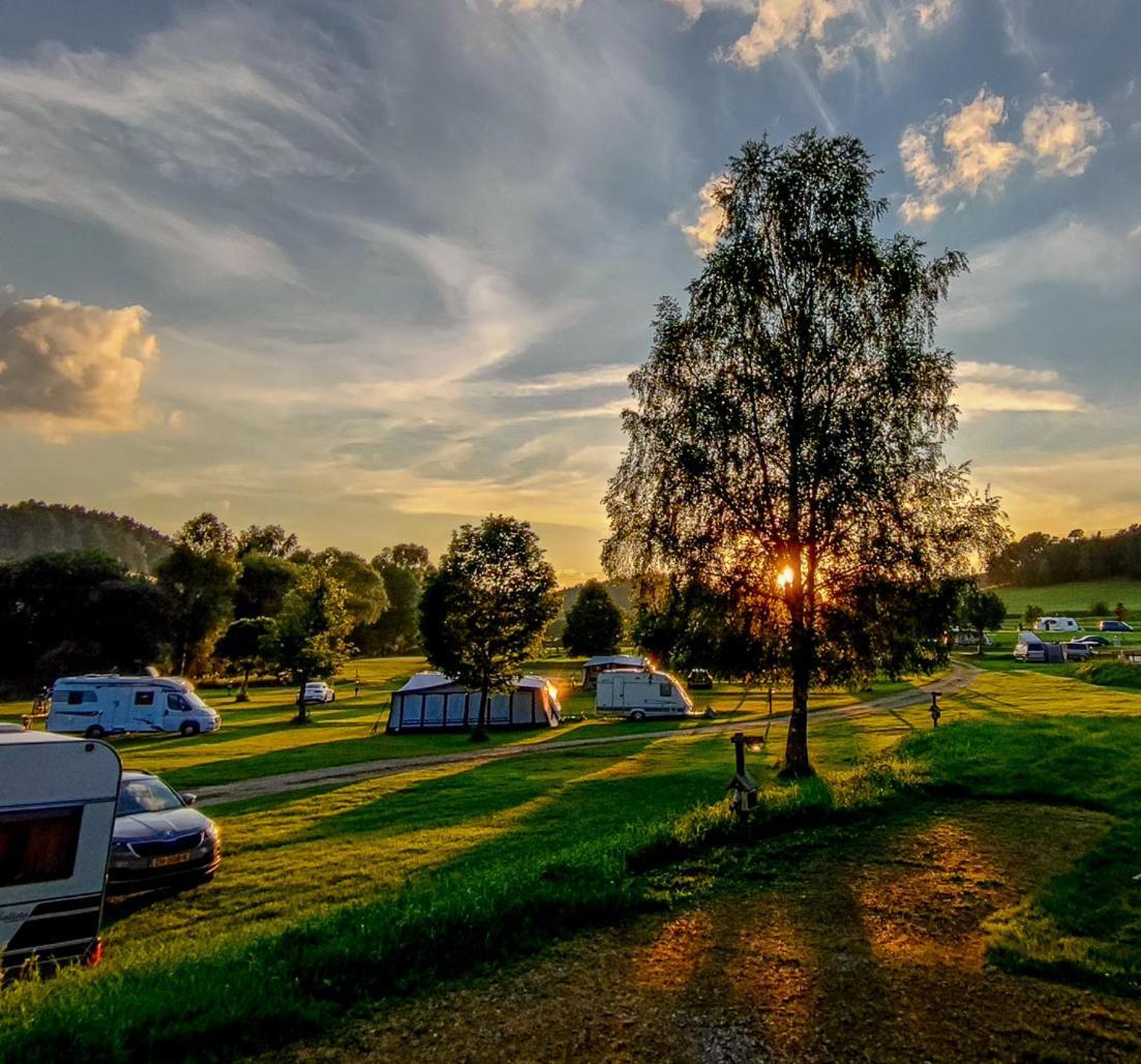 Camphouse Villa Chvalšiny Екстериор снимка